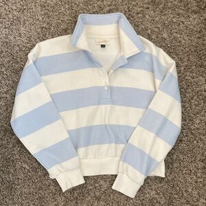 Universal Thread Blue and White Striped Sweater